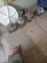 ب50.  كلهن 07828458701