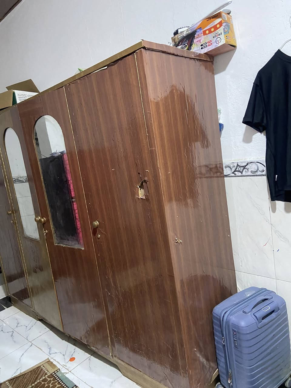 سلام عليكم كنتور 6 بيبان كدام عينك  ابيعة ع وضعة خلي سعر وتدلل


**إذا كنت صاحب هذا الإعلان وتريد حذفه لأي سبب، رجاءا أرسل رسالة إلى الدعم الفني**