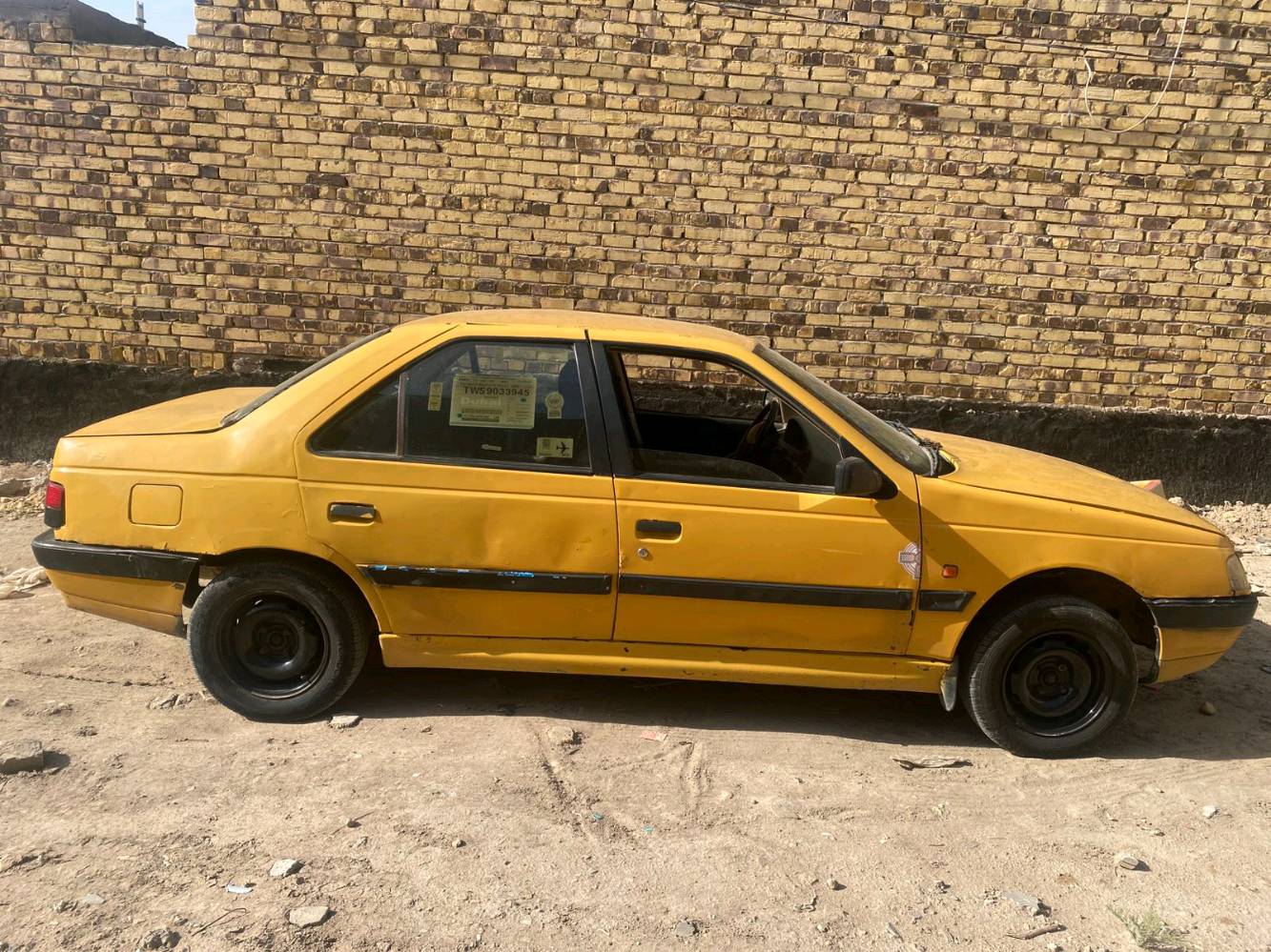 405 مكينه وكير حلوات كلش حداديه جديده صدر كامل رقم نجف راعيها نجف شرط المداور
بيها ظربه بجنطه فقط السعر 13 مكاني نجف ***********