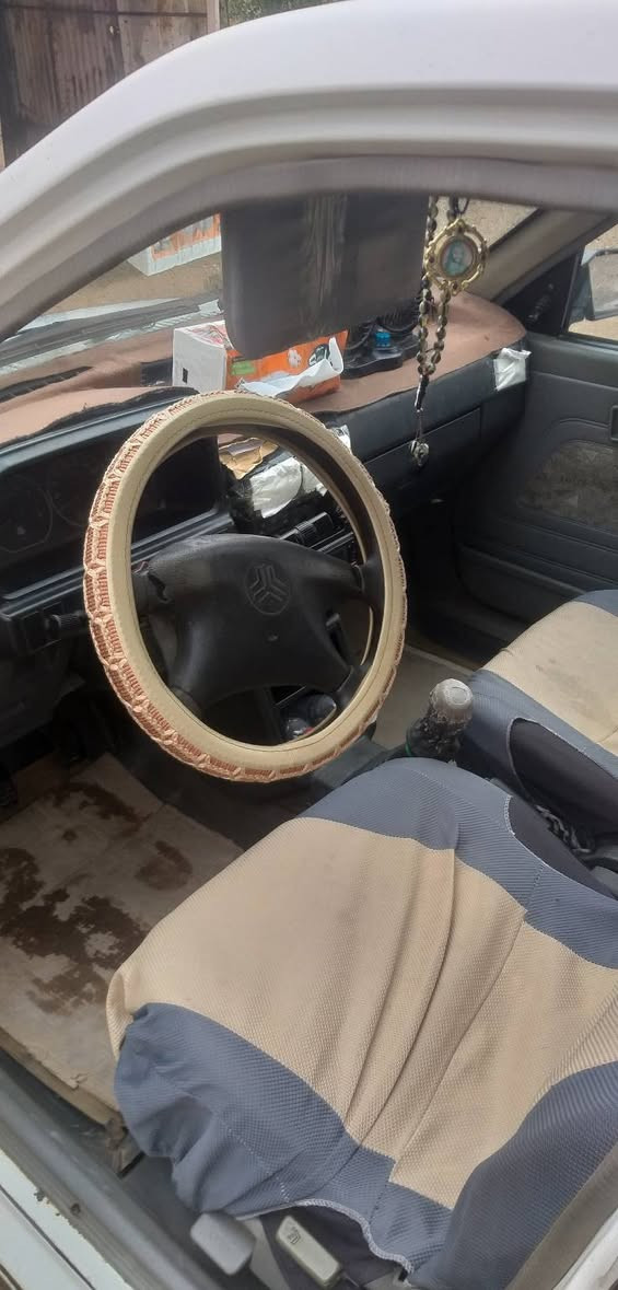 للبيع مكان المشرح السعر 35 موديل 11.


**إذا كنت صاحب هذا الإعلان وتريد حذفه لأي سبب، رجاءا أرسل رسالة إلى الدعم الفني**