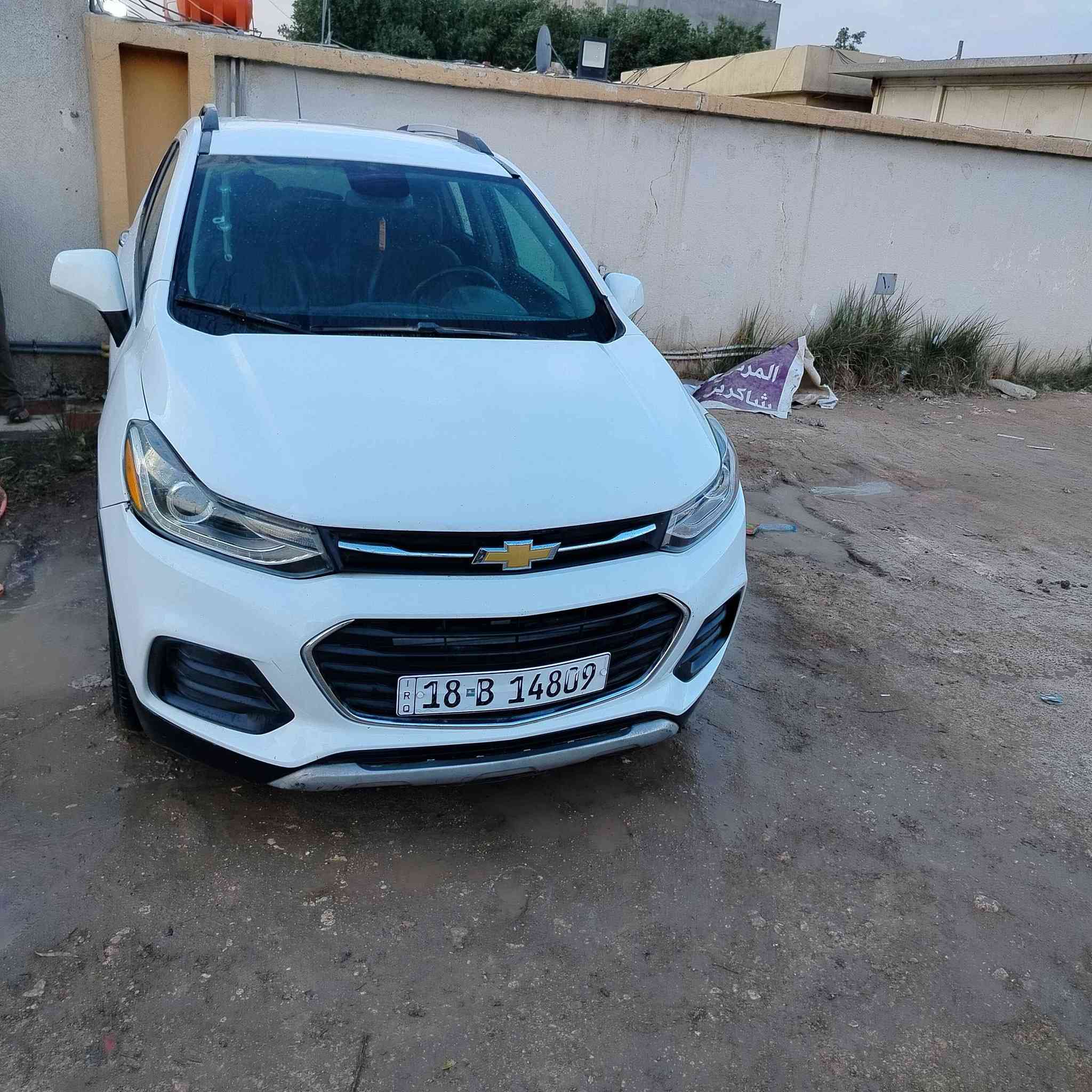 شوفرليت تراكس 2021 بابل بأسمي 
محرك 1400 تيربو 
ضررها جاملغ امامي فقط والمحرك مفتوح
للاستفسار الاتصال : *********** حلة, بابل
