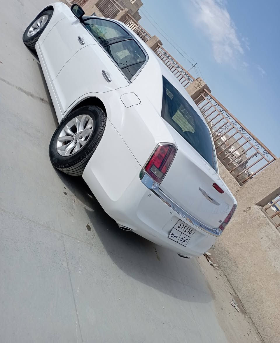 اوباما 2012 وارد خليجي حساس رادار جانبي 3600 كص جنطة السعر 64
‏‪0786 551 5022‬‏
