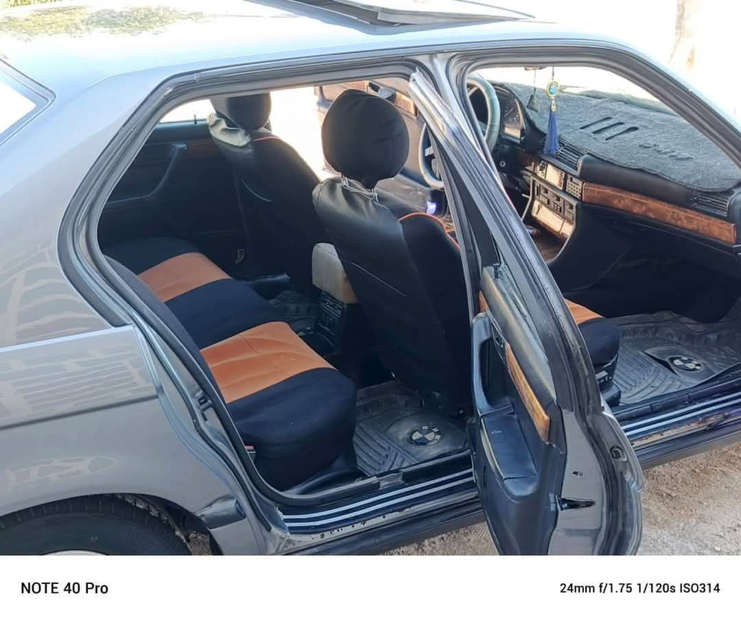 السلام عليكم 

بي ام دبليو 735رقم انبار موديل 90 

كير ومحرك شرط تخم تاير صدر جديدمبدل
تبريد تدفئه سلايت كشنات تحكم دبل ايرباك
السعر 60وبيها مجال حك الجيه 
كهربائيات كلها شغاله مصبوقه عام للجماليه بدون ضربه سياره بلاديه ترايك وين متريد مكانها الانبار طريق العامريه للاستفسار الاتصال‏‪***********‬‏
