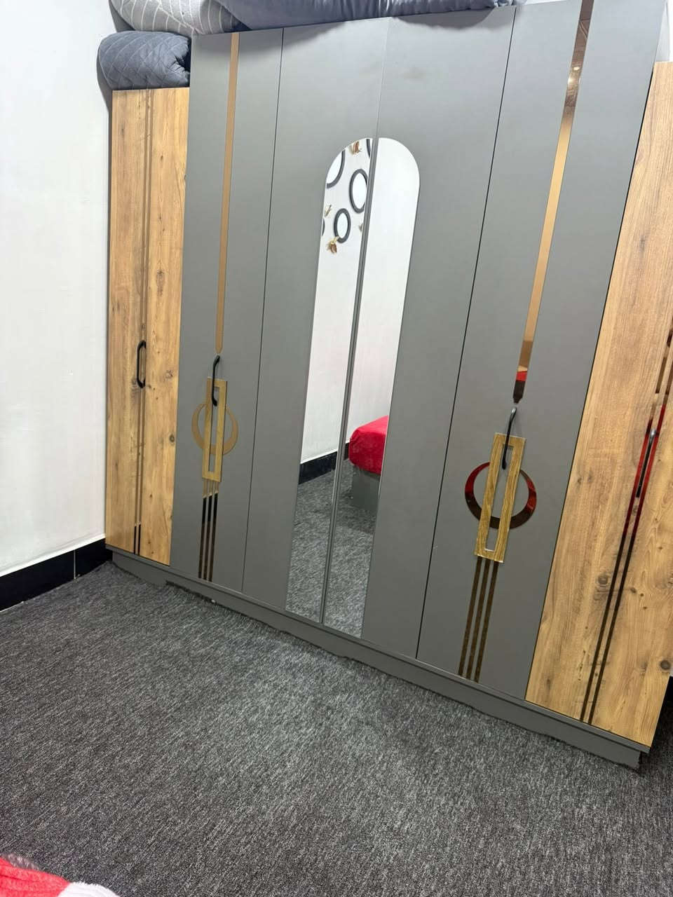 لبيع مراسله على رقم ***********
