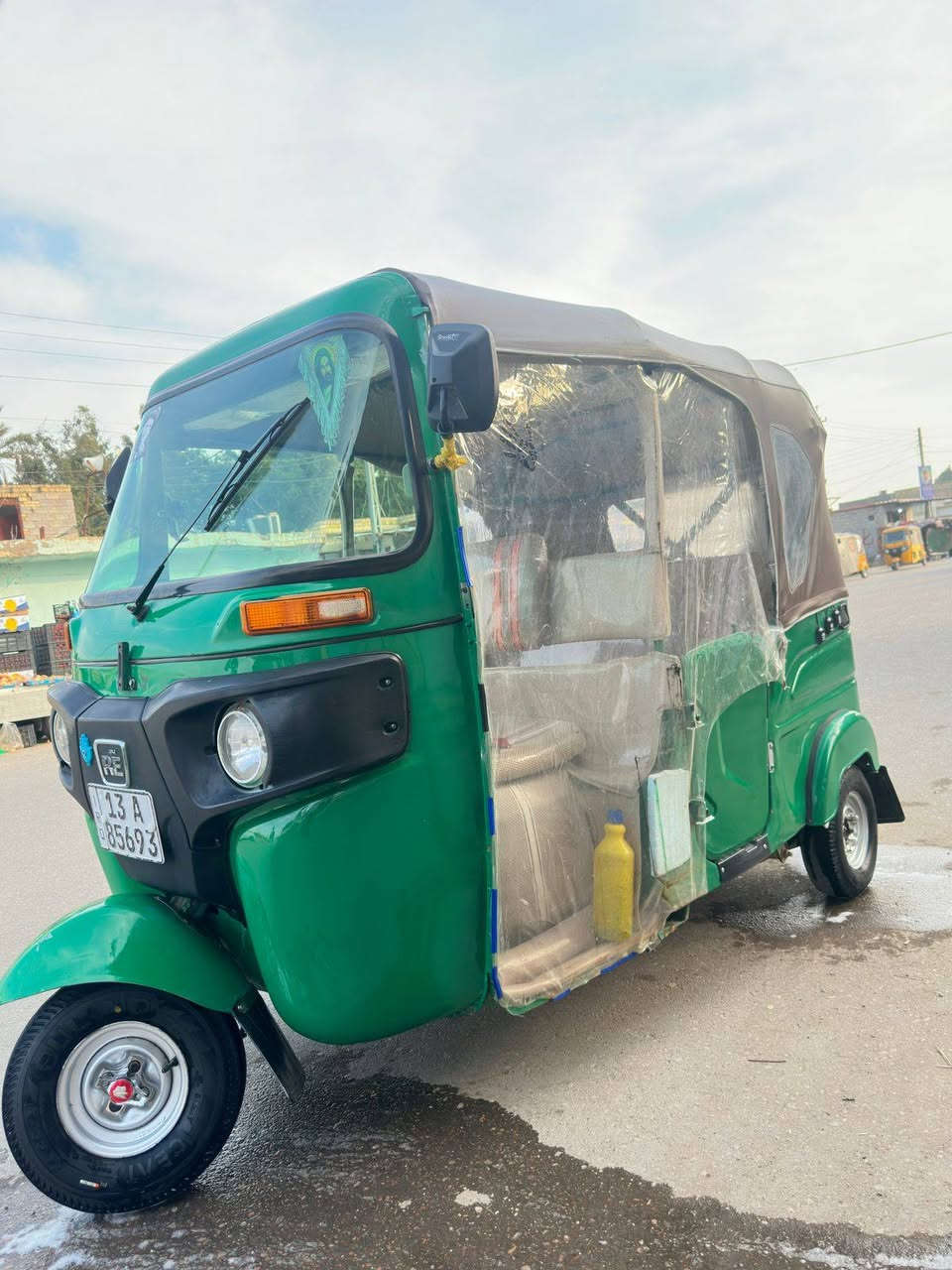 السلام عليكم شباب تكتك مديل ٢٢ مرقم اعماره نضيفة تكتك مكينه مكفوله اتصل. ***********
ميسان ناحيت السلام
