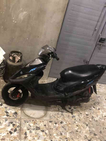 دراجه ماكس عدله للبيع مكفوله كفاله عامه ولا برغي مفتوح اخت الرمبه شلعه ومعدل السعر ٨٥٠ وبي مجال قليل ماكاني الامين الثانيه    ***********
