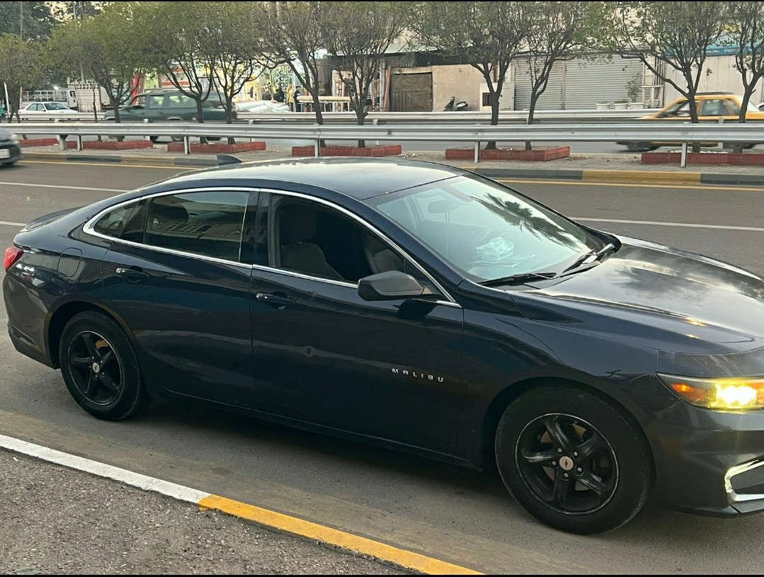 السلام عليكم .. 

ماليبو موديل 2017 للبيع 

مواصفات lt لون حبري  دخول ذكي اربع ابواب بصمة + جنطه بصمه كشن كهرباء  كير at شاشه كامره دواره  اوتو ستوب تحكمات ستيرن 

تايرات جدد + ويل رياضي اسود  

تبريد ثلج باتري مبدل جديد

 

مكان السياره بغداد 

السعر 90 

***********
