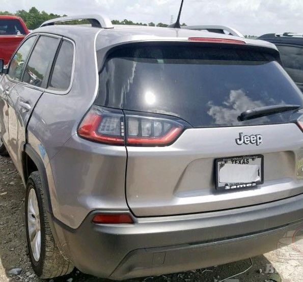 ((تابع الصفحه)) سيارات جديدة يوميًا📢📢

جيب بزون موديل 2019
رقم نجف باسمي_ لون رصاصي

 محرك  4 سلندر __ 2400
حادثة جاملغ وبنيد وبقية التفاصيل موجودة 
بالسونار

العنوان 📍النجف 

للتواصل ☎️ ***********

للسعر 🟥 اكتب ( تم) رد تلقائي
