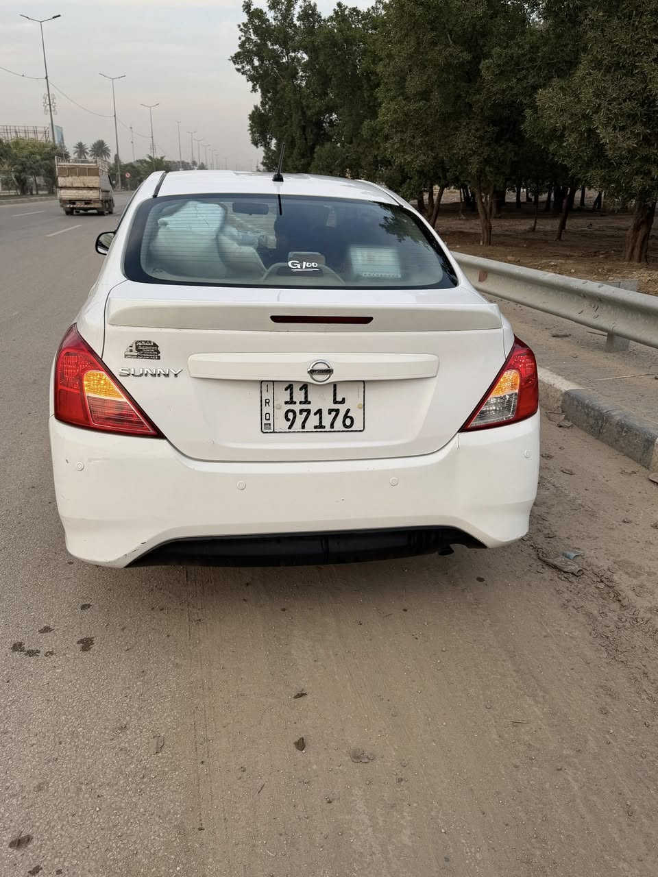 السلام عليكم نيسان سني عندي بليتة الزركة موديل2020 بيهة جاملغ وبنيد وبارد بين الباب الي ورة الصدر والجاملغ رقم بغداد الانكليزي باسمي السيارة  سيارة نضيفة جدا ستعمال بيت  السعر105وبيهة مجال بسيط للشراي مكان بابل للاستفسار:***********
