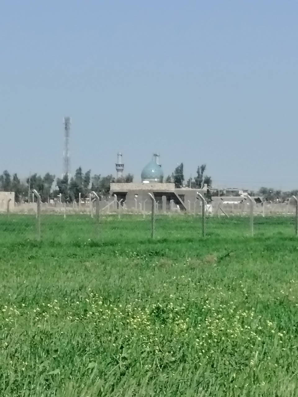 ارض زراعيه  سند 25 دونمين ونص قرب العلويه  شريفه  جه مزرعه النخيل  
***********
