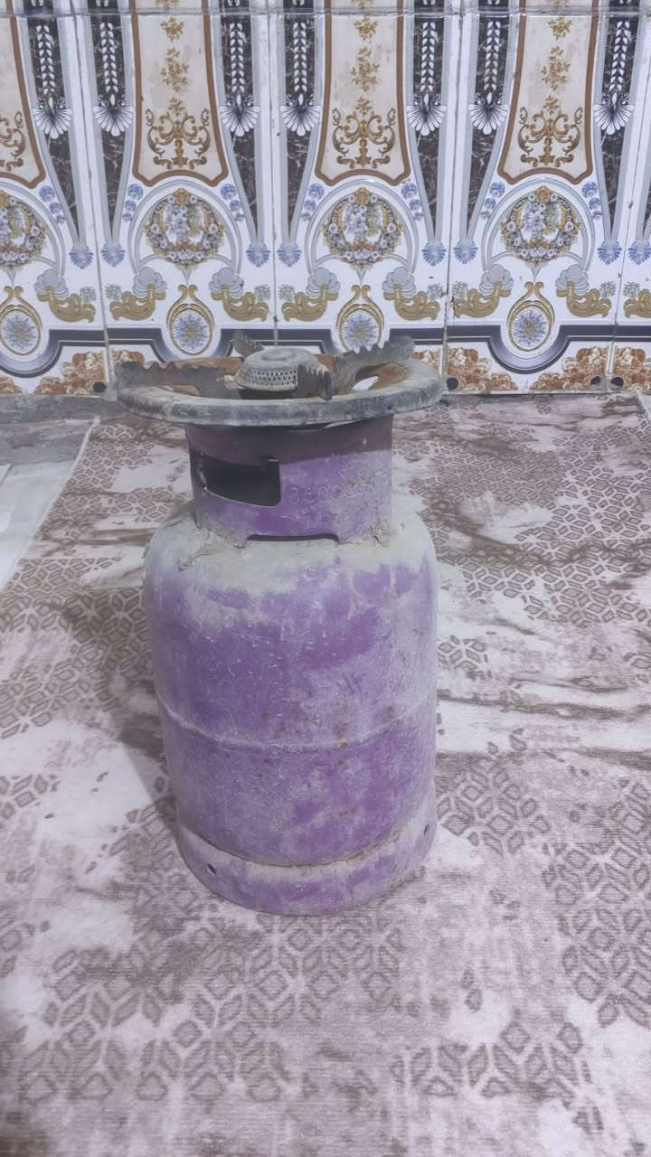 سلام عليكم شباب كوزان لبيع شرط شغل سعره رخيص 20    لعنوان ميسان قضاء لميمونه ***********
