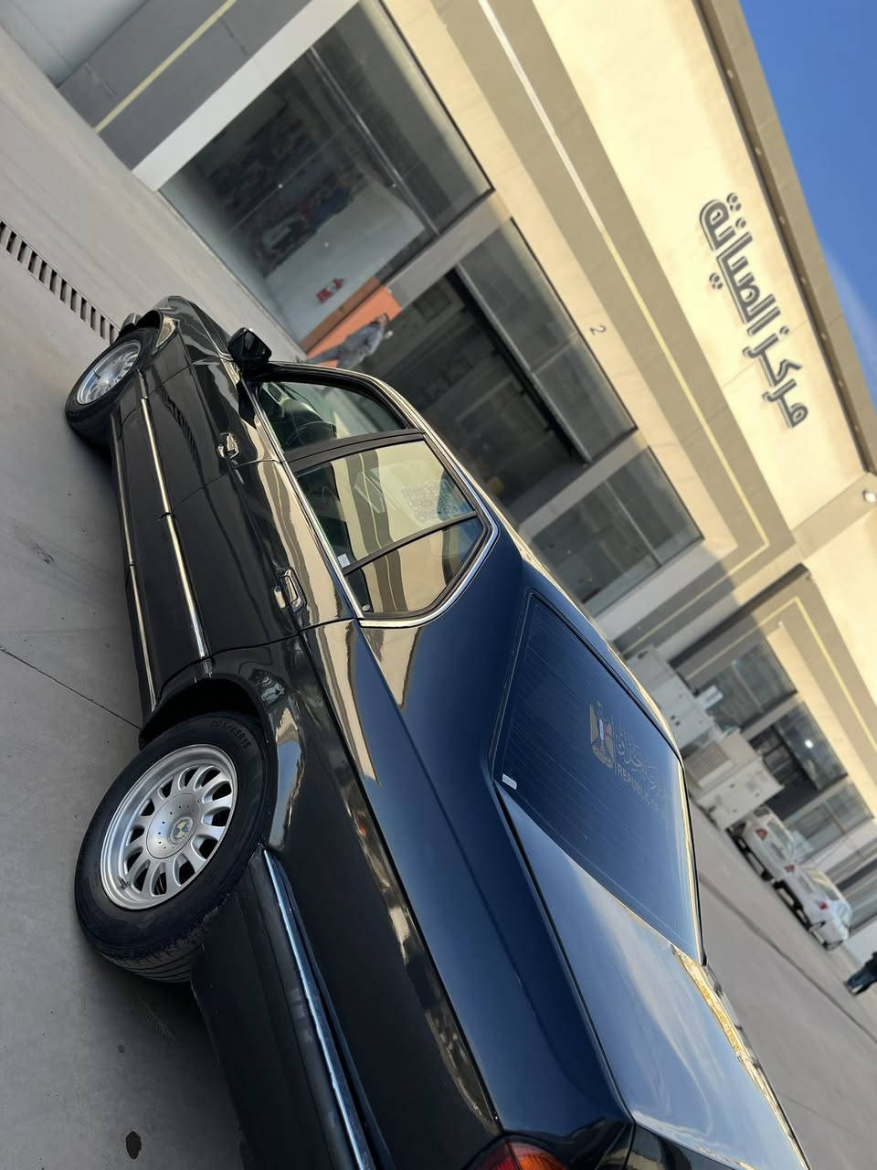 السعر 47 وبيها شويه مجال لشراي
سلام عليكم للبيع 
735 اصل وفصل وبليته 
كير ومكينه بشرط 
موديل 1991
بجم كله جديد لايت وسكن 
طخم ويل كب صقر نضيف حيل 
مصبوغة جديد بل فرن قبل 7 أيام 
سنوية 29 وكربون موجود 
داخل حلو ونضيف 
تبريد + تدفء شغال 
طخم تاير فوك نص عمر 
مكاني موصل ايسر 
واتساب موجود 
سعر 47 بيها شويه مجال 
***********

‭0751 082 9593‬
