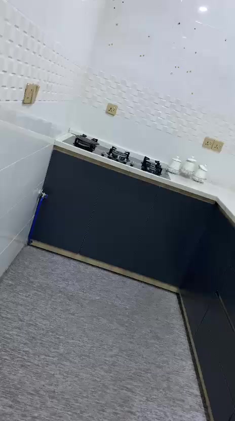 کەوەنتەر بۆ فرۆشتن
قیاسی ٢٩٠ بە ٣،٥٠  سەری کامل مەرمەر 
شوێن ھەولئر


**إذا كنت صاحب هذا الإعلان وتريد حذفه لأي سبب، رجاءا أرسل رسالة إلى الدعم الفني**