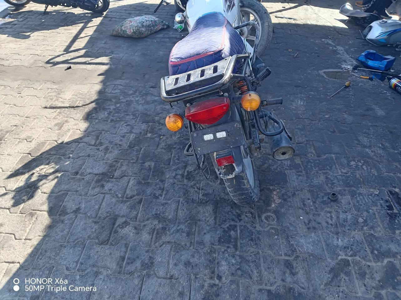 سلام عليكم دراجه بوكسر موديل 2019 سعر ٦٥٠ العنوان محموديه كهربائيات شغاله بس نقص سلف رجاء المو شراي لا يعلق


**إذا كنت صاحب هذا الإعلان وتريد حذفه لأي سبب، رجاءا أرسل رسالة إلى الدعم الفني**