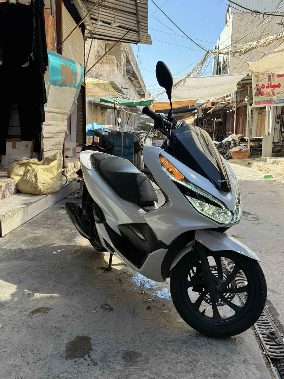 سلام عليكم بي سي اكس. جيل ثالث. كوري للبيع دراجه جديده بمعنه كلمه مضمومه دراجه تعتبر. رمبه شرط   مكفوله. محرك وكفرات شرط ماشيه ٢٨ حقيقي شرط فحص.   دراجه محرك ١٢٥. شلعته شك الكاع دراجه جديده ستفسار. عله رقم *********** ديالى بعقوبه
