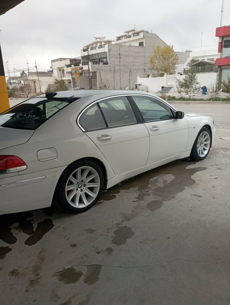 مه كينه 8پستن گير وتوماتيك 
موديل 2004 مه نه فيست اسلي 
4تايه ي نويه 
هه موگياني به شه رت دينار مه سروفي نيه زور خاوينه 
قه پات قه پات مواسافات 
سعر 65معامله كي برايانه 
گورينه وه ش ده كه م
*********** أربيل, العراق
