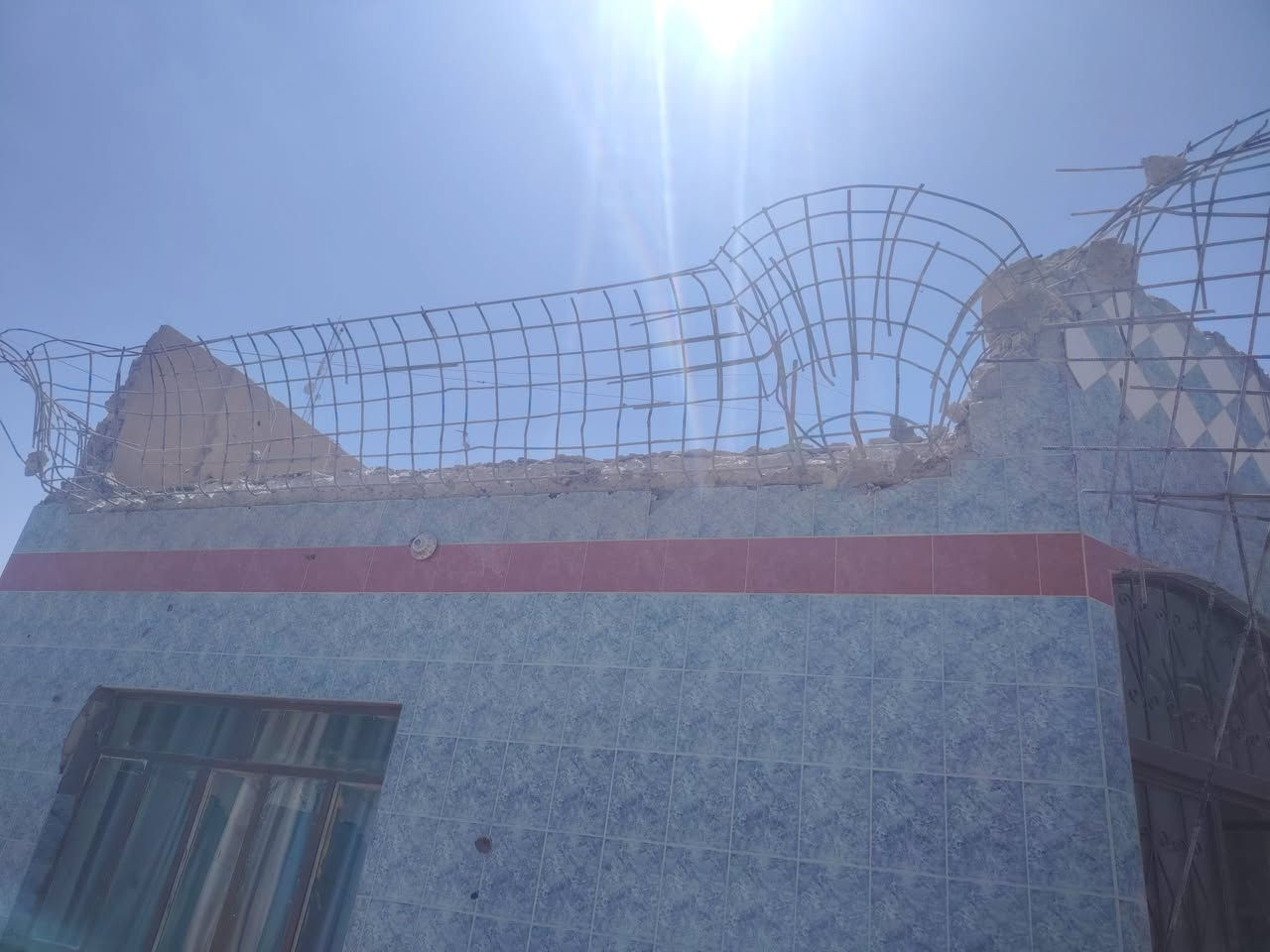 سلام عليكم  / يوجد كادر عمل جاهز/ تصعيد مواد/ تنضيف بيوت/ تفليش/ تكشيط/ تنضيف حدائق/ دفن نهري  / شقلنه ليل ونهار   /ومعداتنه جاهز/ ماعليك بس تصال على رقم  /     ***********
