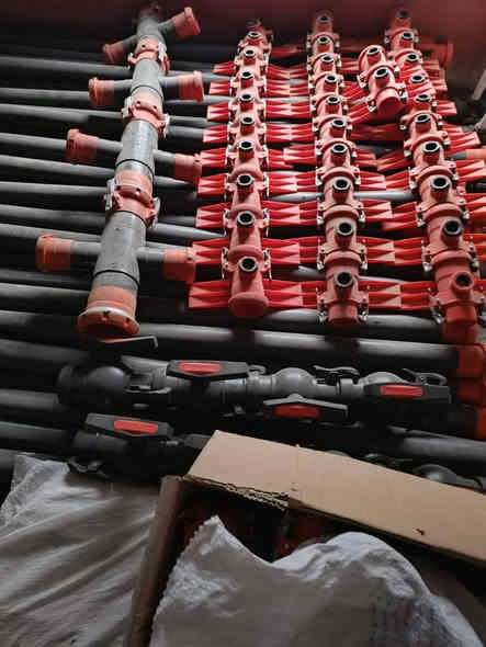 مرشه للبيع جديدة تركي

غير مستخدم 
بواري ٤ انج عدد ٩ سعر ٢٥
بواري ٢ونص عدد ٧٠ 
سعر ١١الف 
صليب عدد ٤ سعر ١٠
نوزلات كامل معه قواعد عدد ٣٢ سعر ٧ الف
عنوان  موصل 
سهل نينوى

***********
