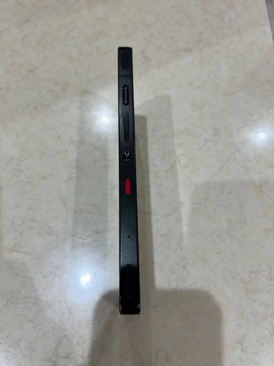 سلام عليكم
ريد ماجيك 10 برو 

ذكره 256

نضيف مع كارتونه وشاحنه لاصليه

بي فطر قليل بشاشه بس ما مئثر عليه

اسعر 550 الف بي مجال بصيط
اتواصل ***********
