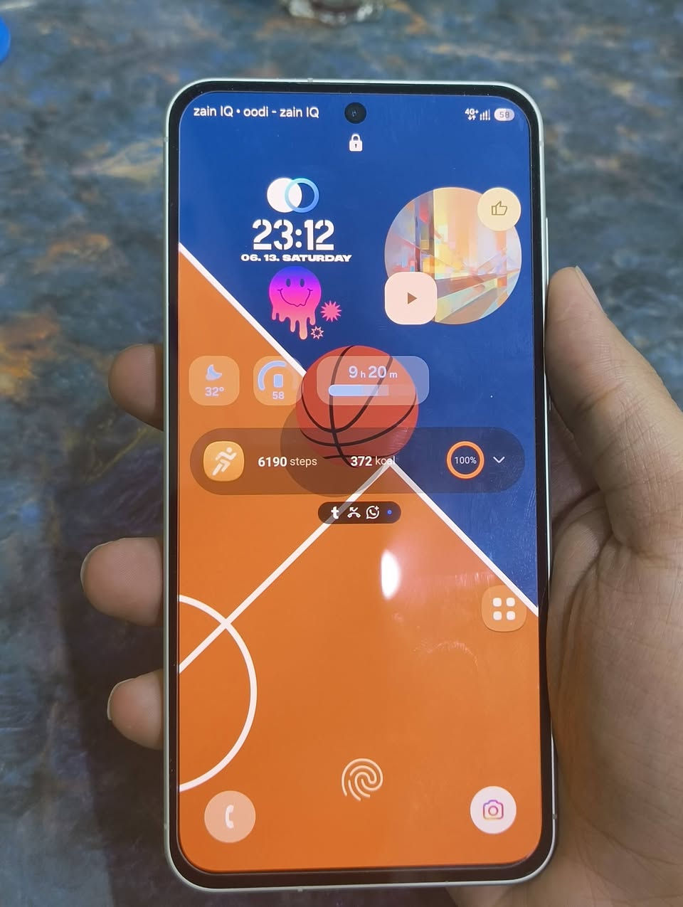 Samsung A56 12GB نظافة 100 
السلام عليكم 
جهاز سامسونك A56 مستخدم نظافة 100% لون فستقي
ذاكرة 256 رام 12 
الملحقات كاملة (علبة+كيبل)
السعر 550 الف قفل
تواصل ***********
مكان بغداد سبع ابكار (بدون توصيل)
مكلف بالنشر
