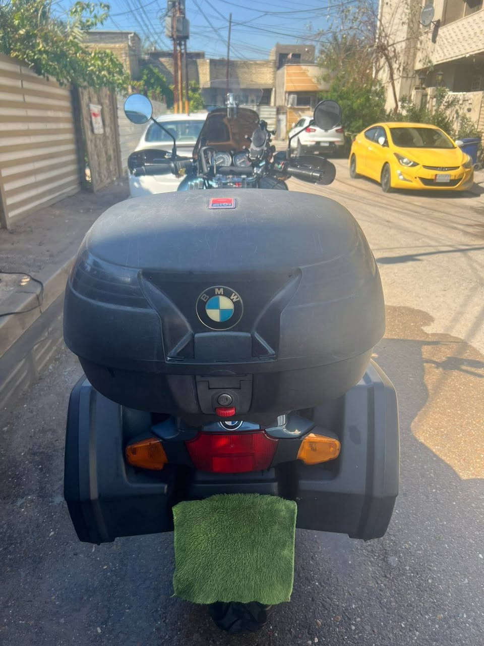 السلام عليكم
للبيع BMW RSحجم المحرك 1100موديل 1997سنويه ورقم بغداد السعر 37ورقه وبيها مجال الااتصال على الرقم  صاحب الدراجة *********** الااتصال على الرقم وغير متواجد على الخاص علما اني مكلف على النشر
