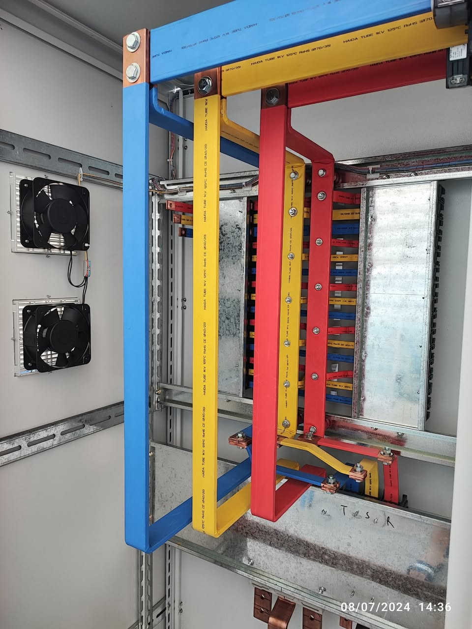 السلام عليكم  اللهم صل على محمد وال محمد....

مجموعه من اعمالنا 

⚡عمل كافه لوحات السيطره الكلاسيك كونترول والمكائن الصناعيه ⚡
والصيانه في جميع لوحات السيطره الغاء اوامر او خطوات او اضافه خطوات 
للمكائن والمعامل 

 

 

⚡⚠️💯ضمان 
⚡⚠️💯صيانه 
⚡⚠️💯سرعه في الانجاز 
⚡⚠️💯دقه في العمل 
⚡⚠️💯استشارات هندسيه 
⚡⚠️💯اعطاء افضل الحلول 
.

للتواصل معنا على الارقام التاليه 
***********📱📱  
***********  الورشة ورشة control star 

الموقع 
مجمع سيد مأمول التجاري 🪛🪛🇮🇶
