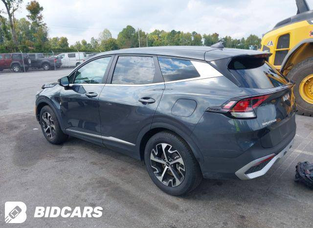 السلام عليكم
سبورتج ٢٠٢٤ ex امريكي
X-Large لون رمادي 
سيارة حادثها دعامية امامية ومصلحة 
بدون ايرباك سيارة نضيفة استخدام قليل 
بيها عازل حراري شفاف لزجاج النوافذ 
رقم كربلاء ..فول بدون فتحة مواصفاتها تحديد مسار ورادارات تدفئة كشنات انارة داخلية ..دوسات بلادية ..ثلاث وضعيات قيادة محركها 2500 cc   كشنات جلد ...داش كام اصلية hikvision 
وكارن كت اوتوبلي ..للاندرويد اوتو وكاربلي 
شاشة متصلة كاملة ..
والكثير من مواصفات 
صور الحادث مرفقة 
السعر 205   
للاستفسار اكثر 
***********
