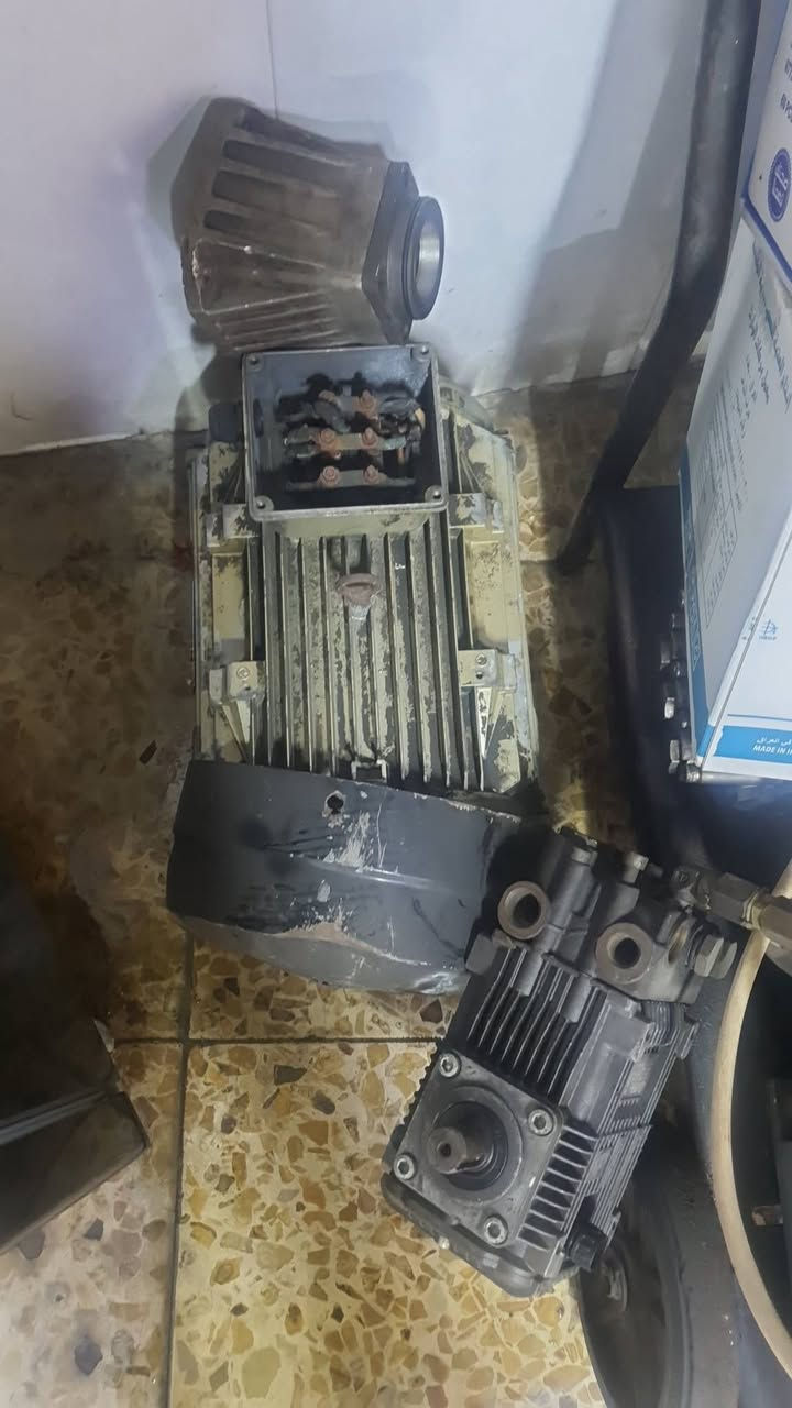 للبيع المكان الزعفرانيه بغداد التوصل على رقم ***********
