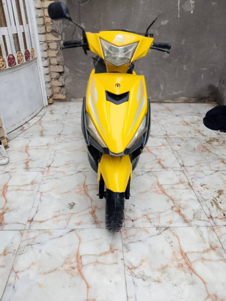 مكلف بالنشر صيني FS كامله شغاله عوزه بس سلف سعر 300 وبيه مجال الشراي يراسلني مكاني فضليه رقمي ***********
