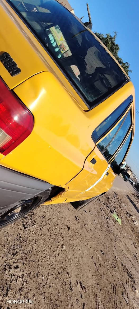 سلام شباب سايبه للبيع موديل 2011 مصفره هيه وغرمات سياره كامله من كلشي مالكه موجود يمي يريد مداور مباشر السعر 23وبيه مجال رقم الهاتف ***********
