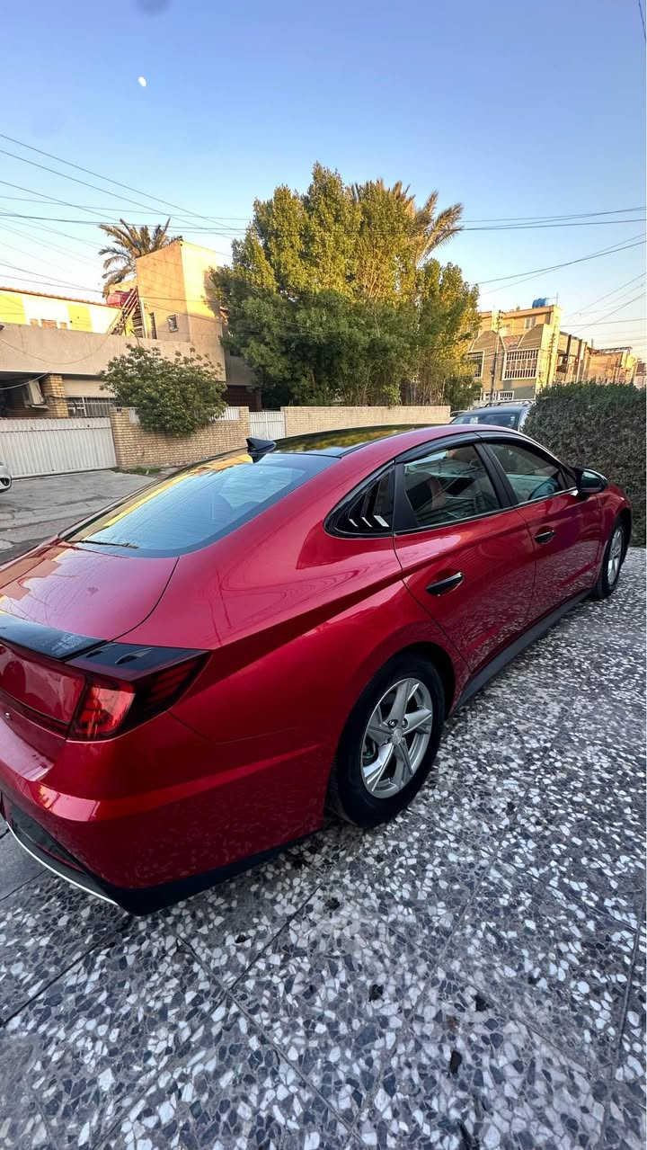 سوناتا 2020 للبيع

حادثهة من امريكا تبديل وصبغ دعاميه وبنيد سطحي وجاملغ الايسر بي بارد مثل ما مرفق بالصور وصار بيهة بارد بالجاملغ الايمن واني معدله
مواصفات السياره الاعتياديه المعروفه 
محرك 2500 المرغوب 
ماشيه 55800 الف كيلو وليس ميل (قابل للزياده)
عندي بيهة وكاله عامه باسم شركه 
بيهة اضافات بسيطه تعديلات ع شكل الخارجي
سياره مال جناي ومداريهة ذره دوانز مابيهة 
بانزين كله محسن ودهن ادنول اصلي ونشطه السياره حيل 
مقاعد السياره قماش مدوشمهة دوشمه اصلي جلد 
 السعر : 167 ورقه نازل منهة 5 ورقات مال تحويل باسم المشتري والرقم يعني ب 162 وبيهة مجال حك الجيه 
رقم الشاصي : 5NPEG4JA2LH041656

*********** متوفر واتساب او خاص 
مكاني بغداد - البنوك 
ماعجبتك السياره تلكى اغاتهة اترك كلمه طيبه بغداد, العراق
