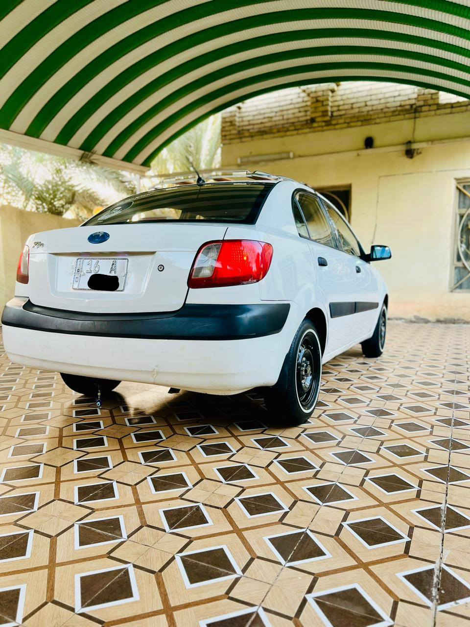 السلام عليكم كيا ريو موديل 2006 خليجيه رقم قادسية انكليزي سنويه لل 2028 بسمي تحويل ثاني يوم مكفوله كفاله عامه ضربه وصبغ وتبديل مكينه وكير كفاله.        ((كير عادي))  حداديه جديده تخم تايرجديدابو الخطه  دواخل بيجي جام كهربائي مدوشمه ومفروشه ارضيه جلد جاهزه السياره من كلشي السعر المطلوب 75 وبيها مجال اي استفسار اتصل عله هذا الرقم          *********** 
مكاني ديوانية قضاء المهناوية
