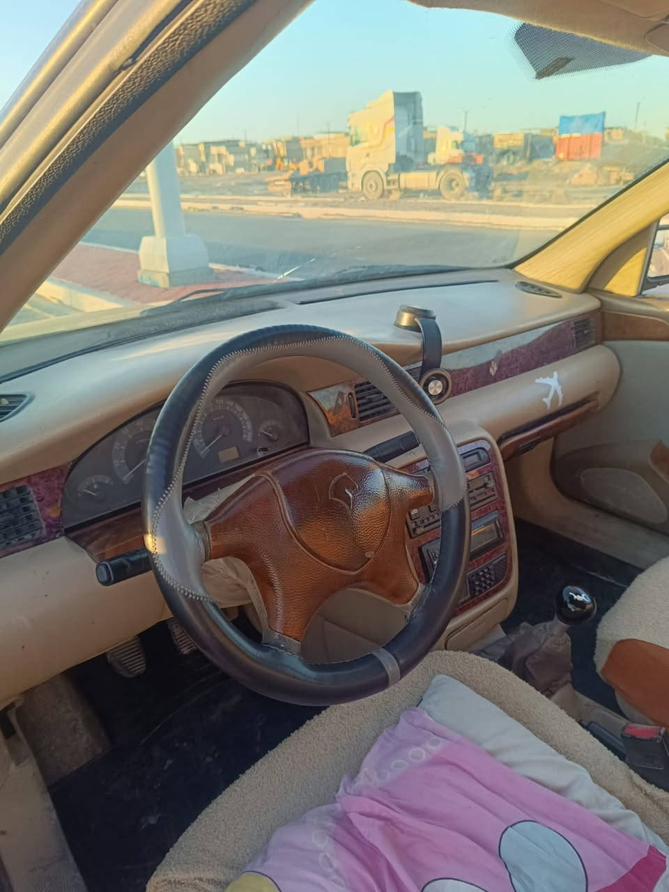 السلام عليكم سمند مديل 2011 كفاله سياره رقم بغداد سنويه 28 راعيه بل بصره مكان بصره كرمه علي السعر 33 بيها مجال الشراي مكلف بل نشر اني ***********
