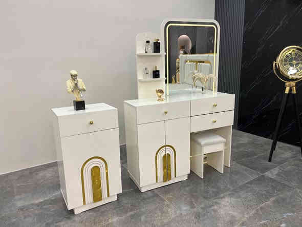 سلام عليكم 
تخفيضات عليه كل نواع غراف نوم تركي مستورد من سلام النجار 
بسعار جملة الشد والنقل داخل بغداد مجاني 
حجز وستفسار 
***********
