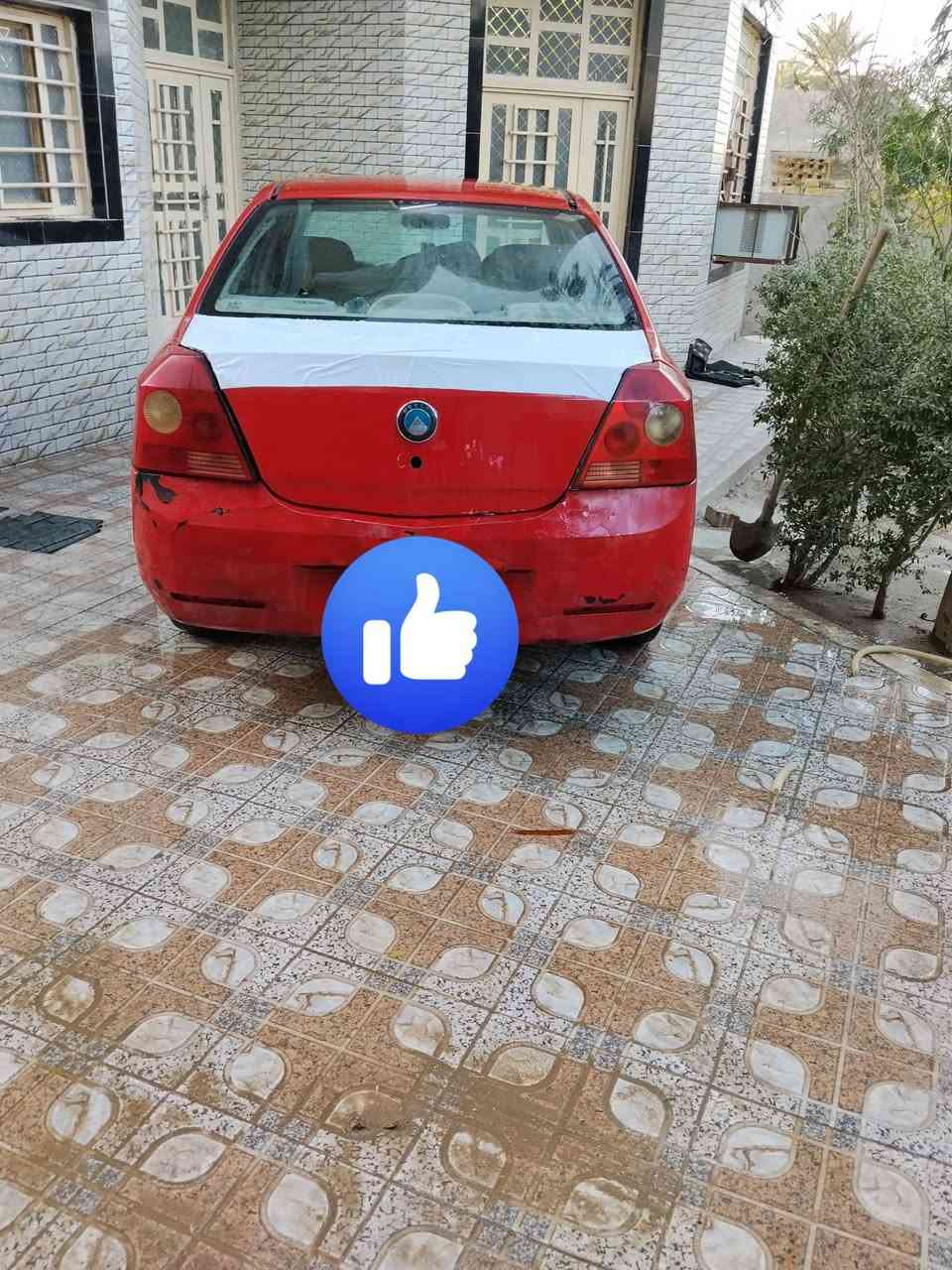 السلام عليكم للبيع او لمراوس جيلي امكي 2012 مكينه كورلا 1600.مكفوله كير جديد حداديه 80/100.سنويه ل 27.تحويل ثاني يوم. كهربائيات كله شغال. تخم تاير جواها سعرها 26 وبيها مجال مكاني بابل. للستفسار ***********.شعدك. مراوس نزل. ولرزق عل الله.
