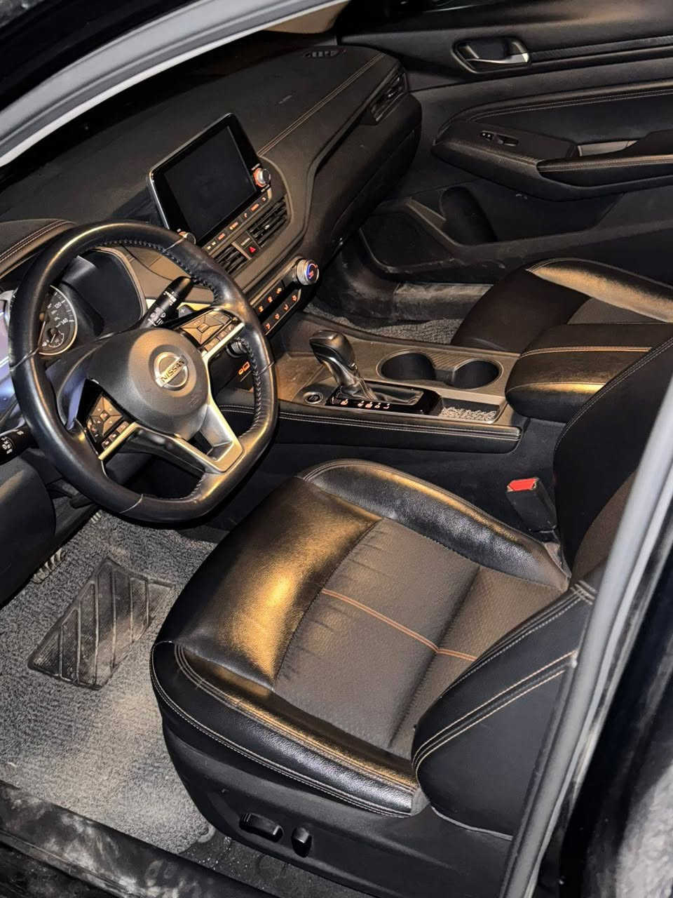 ئەڵتیما مۆدیل 2020 
مواسفات sr فول مواسفات بێ سڵاید 
کوشن جلد و کاربا ،کوشن هیتەر ،
شاشەو کامیرا و رادار ، ێۆتۆ ستۆپ 
سیارەکە یەک چاملخی دواوە بۆیاخە 
بێ ناوگرتن پێشی کەپسە ئێرباگ بەس شان تەقیوە دو دەرگای سکن گۆراوەتە بیلاد  ،،مکینەو گێری بەشەرتە 
سەنەوی تازەیە  بەناوی خۆماوە  
سعری138 $ مجالی برایانە
عنوان کرکوک 
*********** كركوك, العراق
