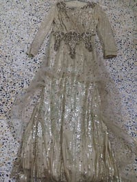 ملابس • للبيع