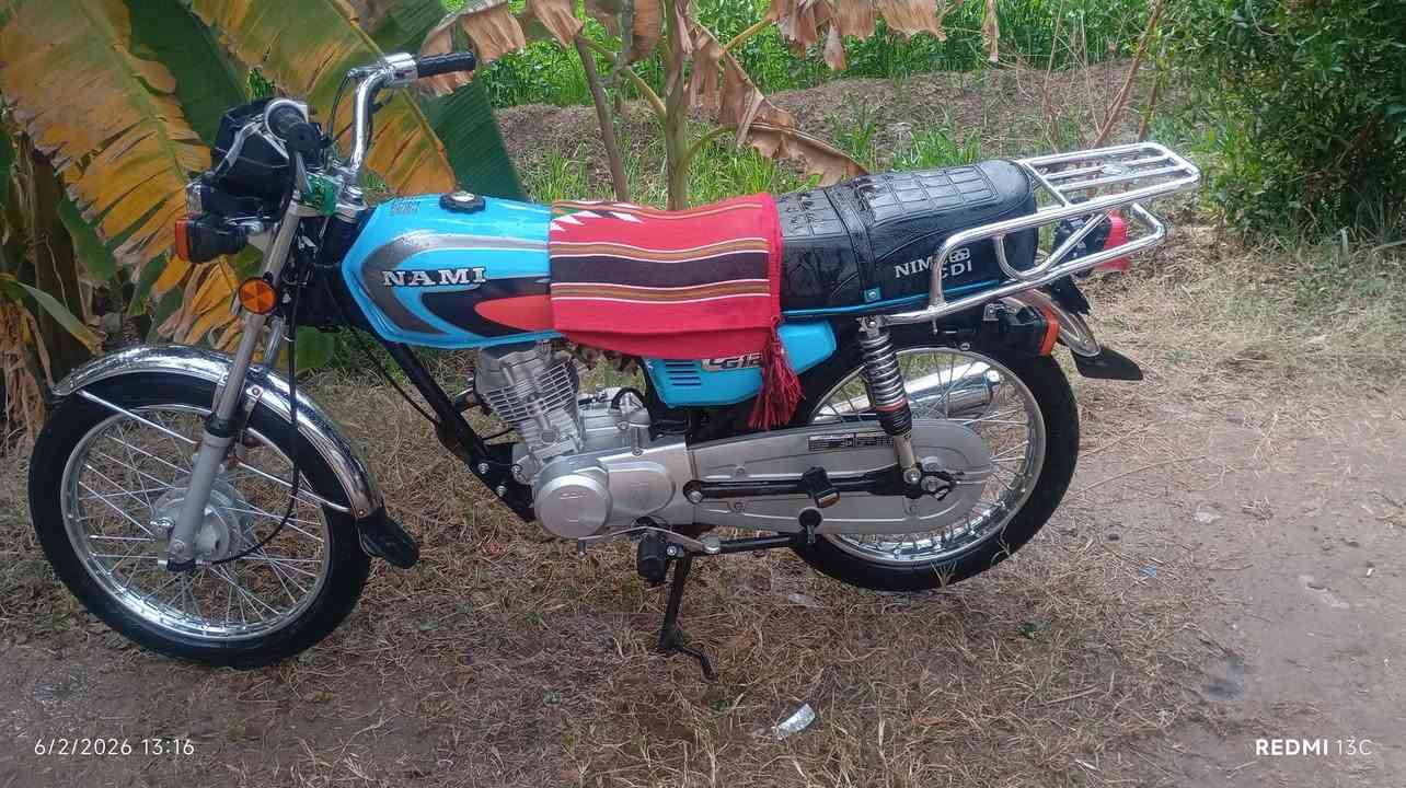 السلام عليكم شباب دراجه البيع نامه امتياز موديل 25 المكان حله ابو غرغ السعر 550وبيه مجال الدراجه بيه بس جبنه طاكه والاستفسار هاذا رقمي ***********
