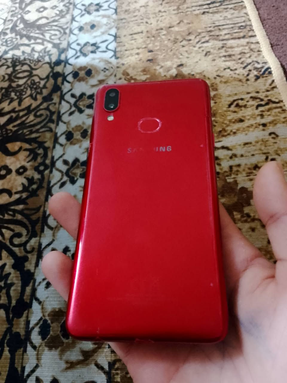 A10s
ذاكره 32 
رام 4
كله شغال 
سعر 30 وبي مجال بسيط
شاشه مفطوره


**إذا كنت صاحب هذا الإعلان وتريد حذفه لأي سبب، رجاءا أرسل رسالة إلى الدعم الفني**