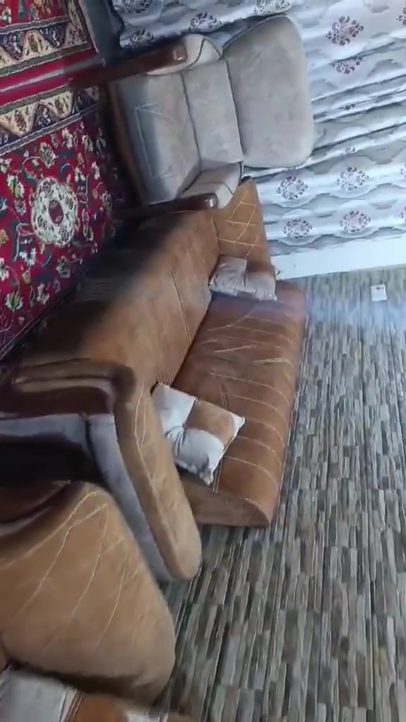 اغراض للبيع


**إذا كنت صاحب هذا الإعلان وتريد حذفه لأي سبب، رجاءا أرسل رسالة إلى الدعم الفني**