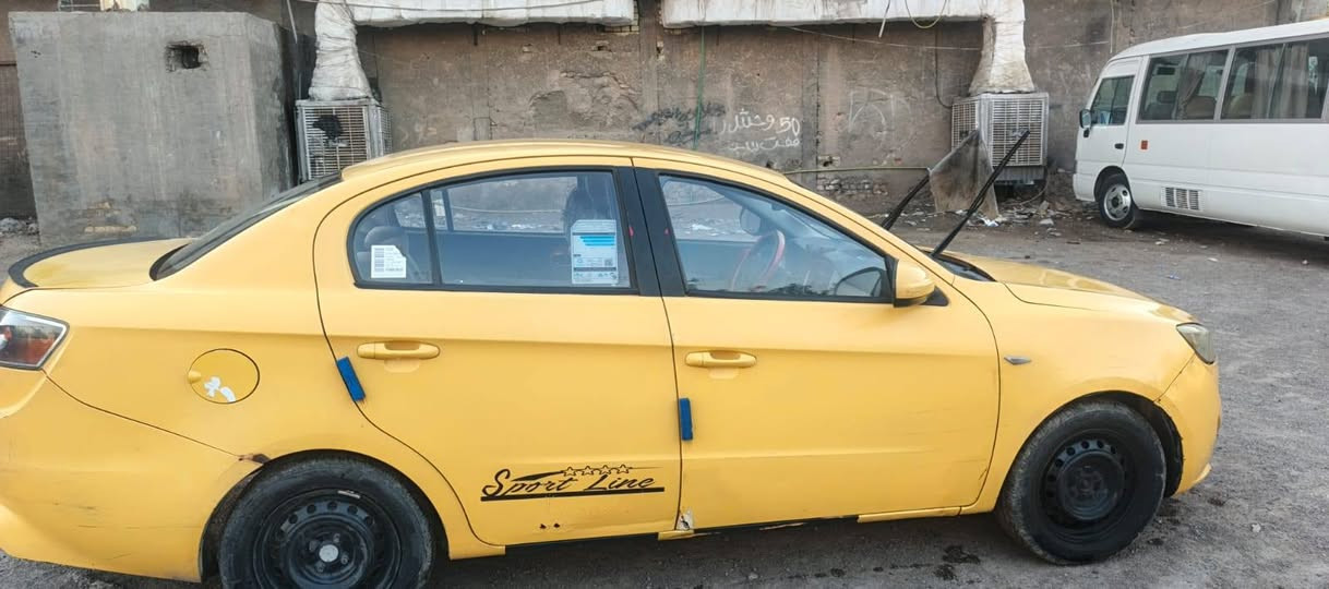 سلام عليكم شباب سياره
مثل ما موضح بل فيديو والصور سياره خير من الله 
تبريد شغل صدر نضيف كير نضيف سياره مصفره هيه وغرامات 
تحويل ثاني يوم هاذه رقمي سعر 37 بيها مجال حك جيه ***********
