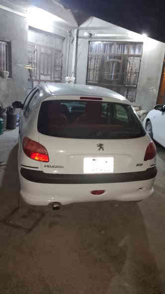 السلام عليكم 
عندي بيجو فرنسي 206 موديل 2009 نظيفة وجديده وباسمي واني ثاني شخص اشتريها وسنويتها اليوم طلعت يعني تحويل ثاني يوم مكاني بغداد ورقمها الانگليزي الجديد واريدها ب 45 وبيها مجال بسيط للشراي 
الرقم ***********
