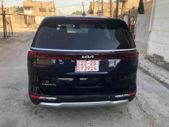 كيا كرنفال 2024 امريكي مرقمة حديثاً اربيل حادثها جاملغ خلفي تخريب بدوون ايرباك البجم كبس ماشية 16 الف موصفاتها lx ابواب كهرباء  كشنات جلد سياحي محرك 3500 شاشة كامرة وباقي المواصفات سيارة مرقمة وجاهزة دخولها حديث السعر 270 الاتصال *********** بغداد
