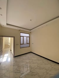 دار للبيـــــــــــــع مساحه ١٣٥م واجهه ٧م نزال ١٩م حديث درجه أولى طاب...