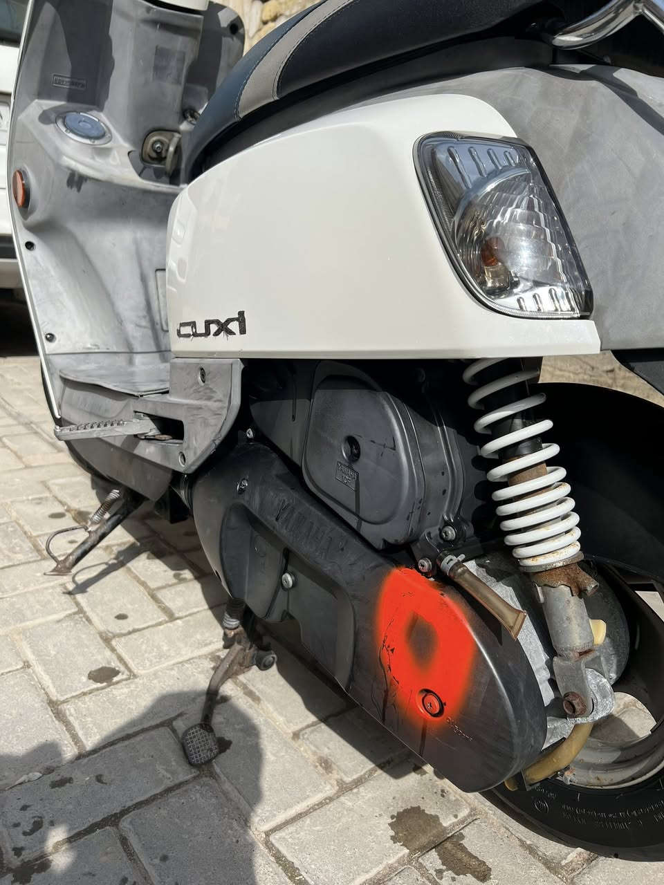 سلام عليكم دراجه بوليس مسطره حديثه للبيع دراجه مكفوله كفاله صار شهرين نازله من رمبه جبته ماشيه 4900 هسه ماشيه 5الاف و500 الاستفسار اتصال ***********مكاني حريه
