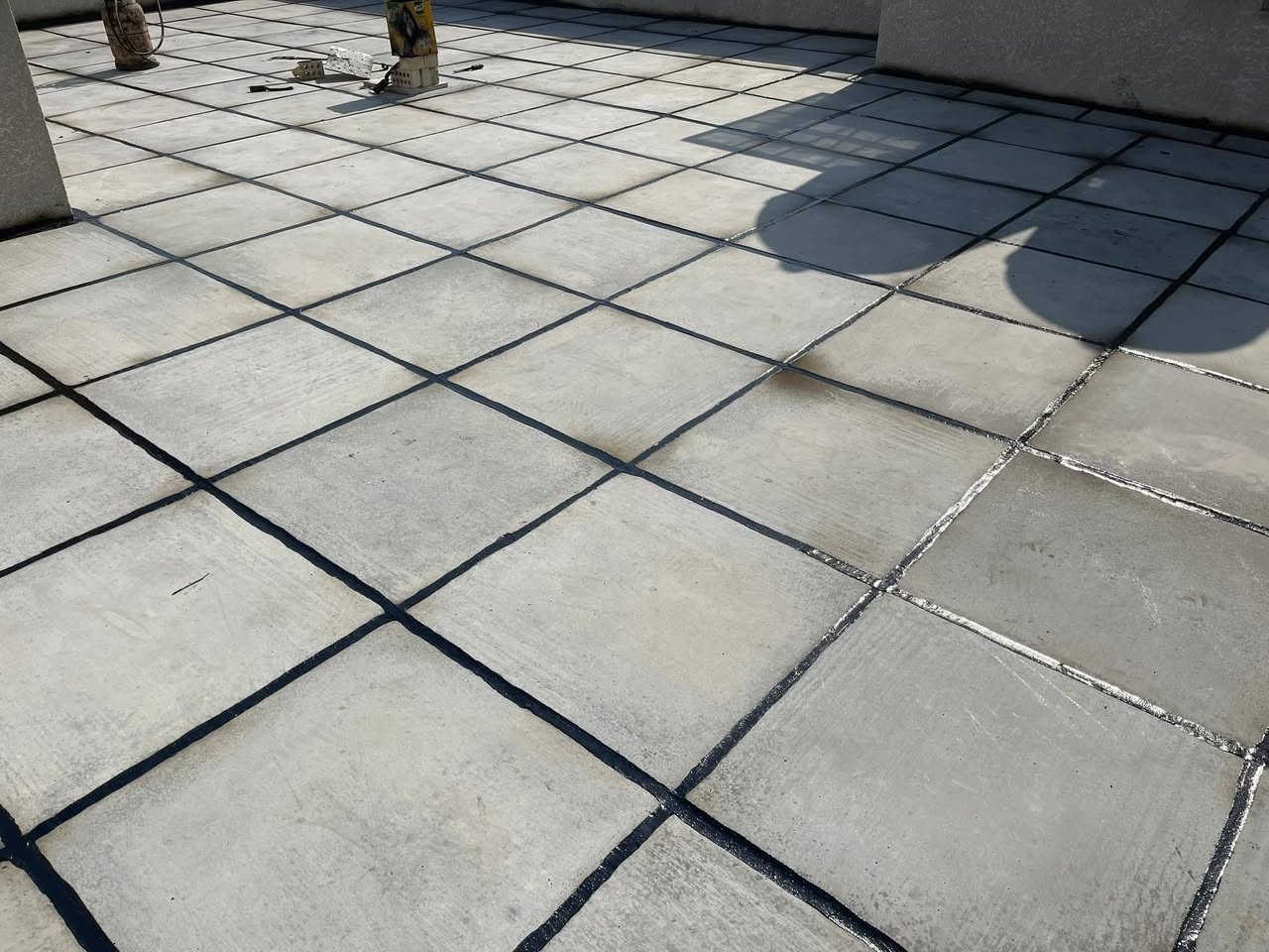 لعمل الماستك وعادة الصطوح القديمة ولمتروكة قلع الماستك القديم شغل درجة اولى بكوادر اختصاص عمل كرستة وعمل
للتصال *********** متوفر وتساب
