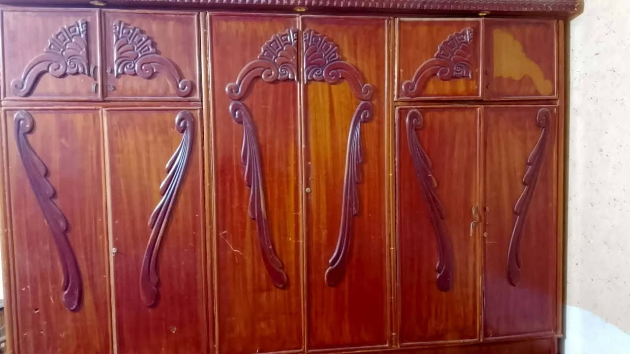 لللبيع 
غرفه نوم سوكي سعر ٤٠٠
ثلاجه وسط سعر ٥٠
صوبه سعر ٣٠
زوليه سعر ٤٠
فرن سعر٣٠ 
سنك سعر ٨٠ 
وبيه مجال ع خاص 
الفلوجة قرب جامع الفردوس
*********** للاستفسار
