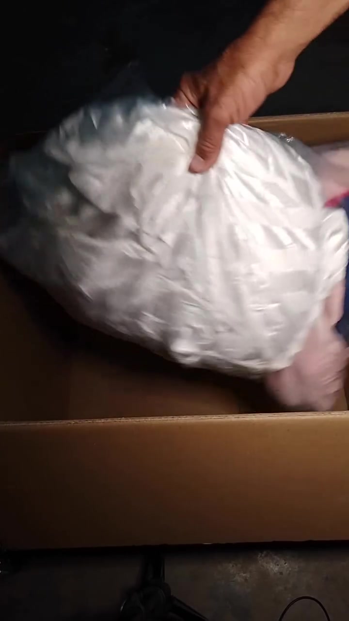 سلام عليكم هاي الشلعه الثانيه مكس وضفت ويهن بردات 2نسيت اصورهن انطي بي سعر والرزق على الله


**إذا كنت صاحب هذا الإعلان وتريد حذفه لأي سبب، رجاءا أرسل رسالة إلى الدعم الفني**