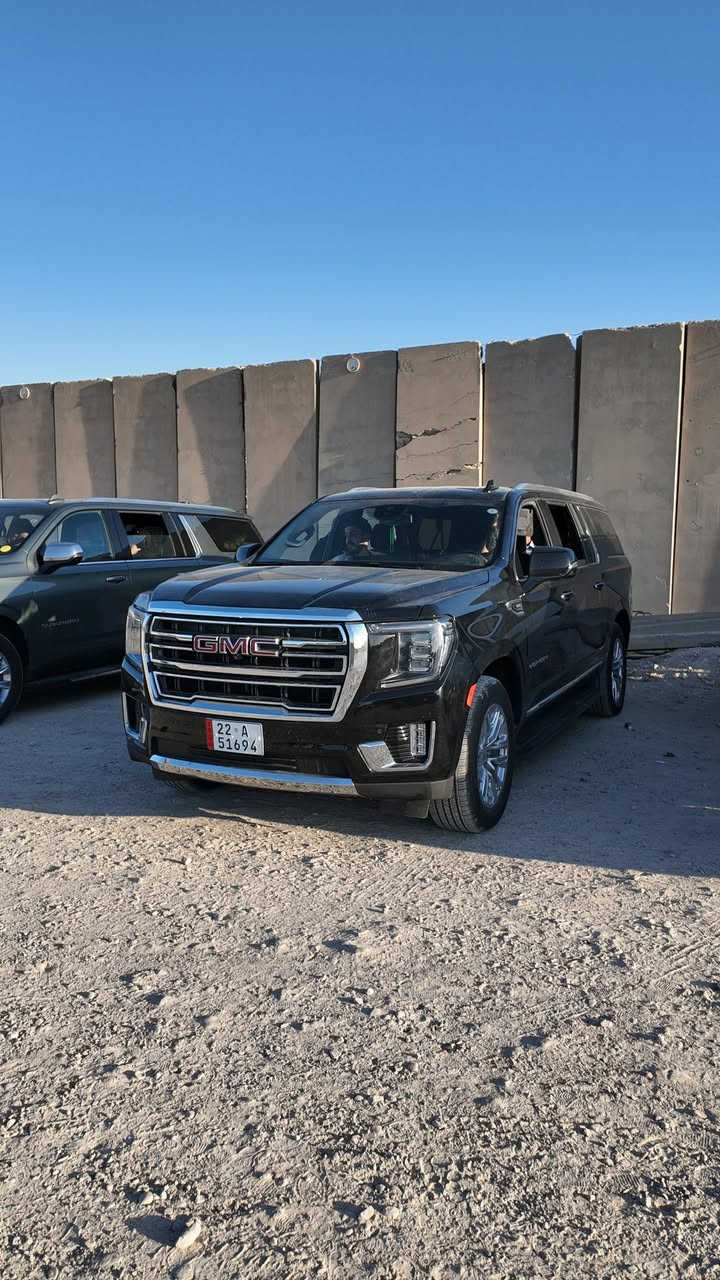 جمسي 23 أمريكيه SLT فول عده الفتحه ماشيه 42 الف كيلومتر سيارة جديده حادثها موضح بلصور فقط جاملغ مبدل 
بدون خط السيارة السعر 47 . أربع دفاتر و 70 ورقه 
*********** واتساب او اتصال
