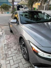 النترا 2025  وارد أمريكي دخول جديد بدون رقم   المواصفات  فتحه سقف اسلا...
